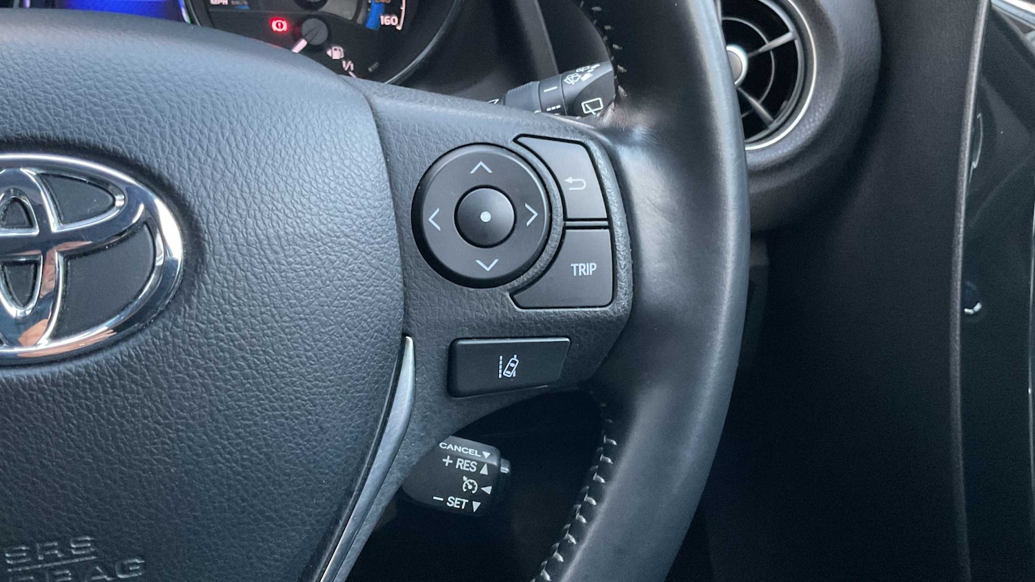 Used Toyota Auris 2018 for sale - 76636670: Photo 19