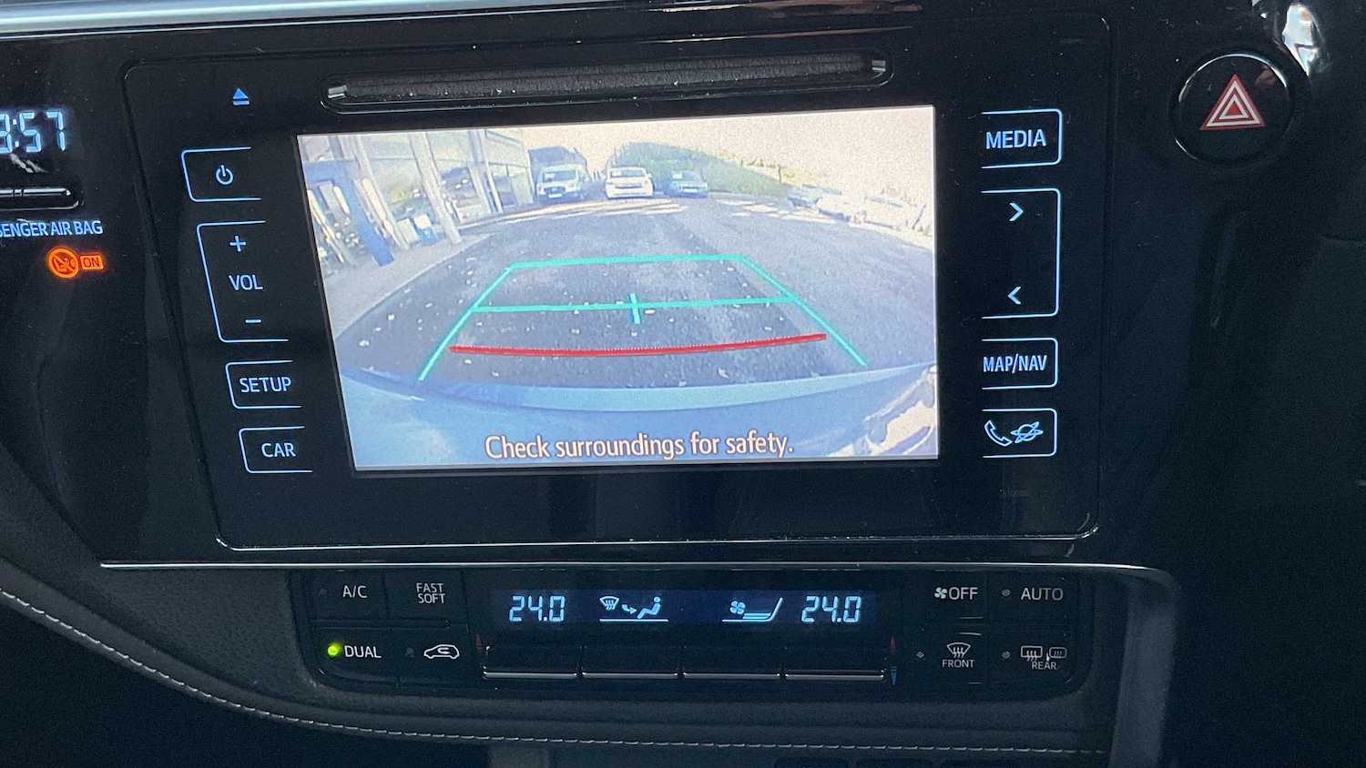 Used Toyota Auris 2018 for sale - 76636670: Photo 9