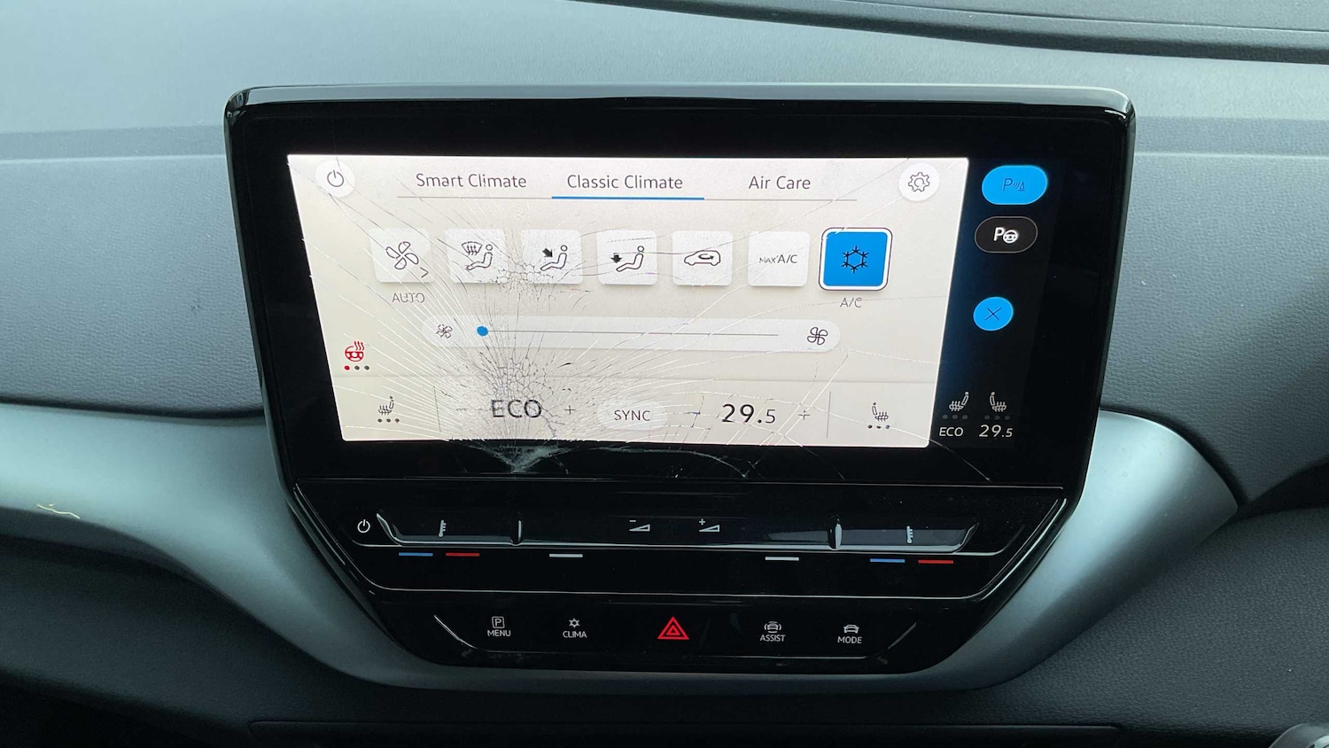 Used Volkswagen ID.4 2022 for sale - 76705064: Photo 9