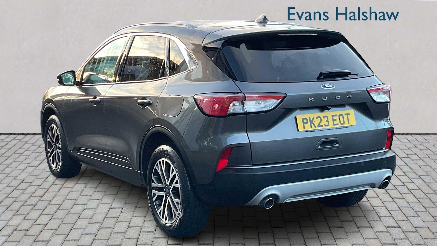 Used Ford Kuga 2023 for sale - 77389776: Photo 2