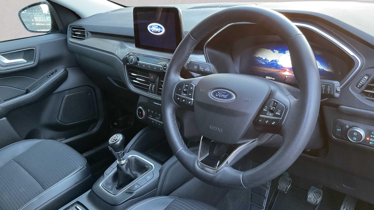 Used Ford Kuga 2023 for sale - 77389776: Photo 6