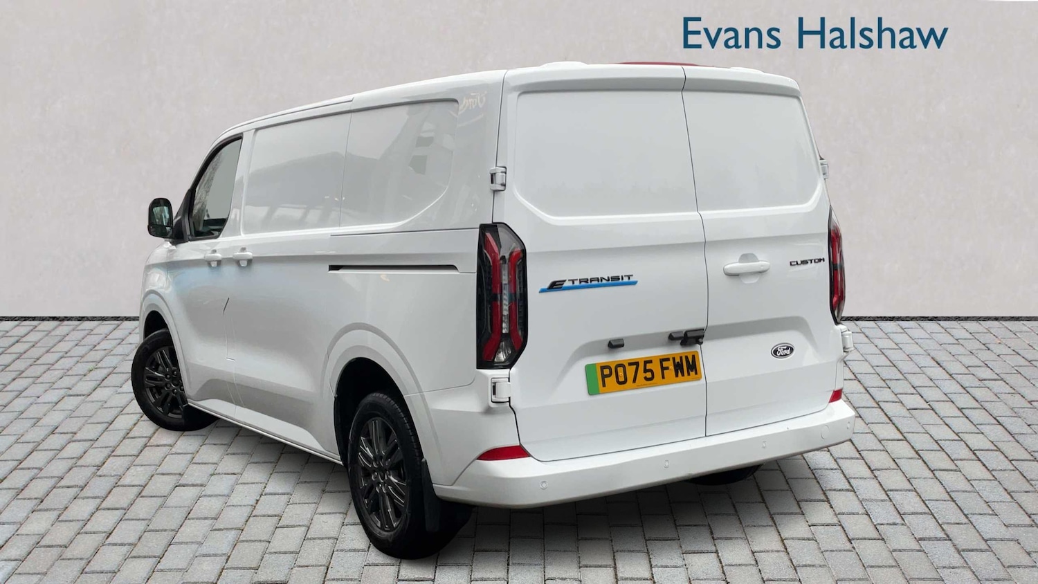 Used Ford Transit Custom 2025 for sale - 77147389: Photo 2