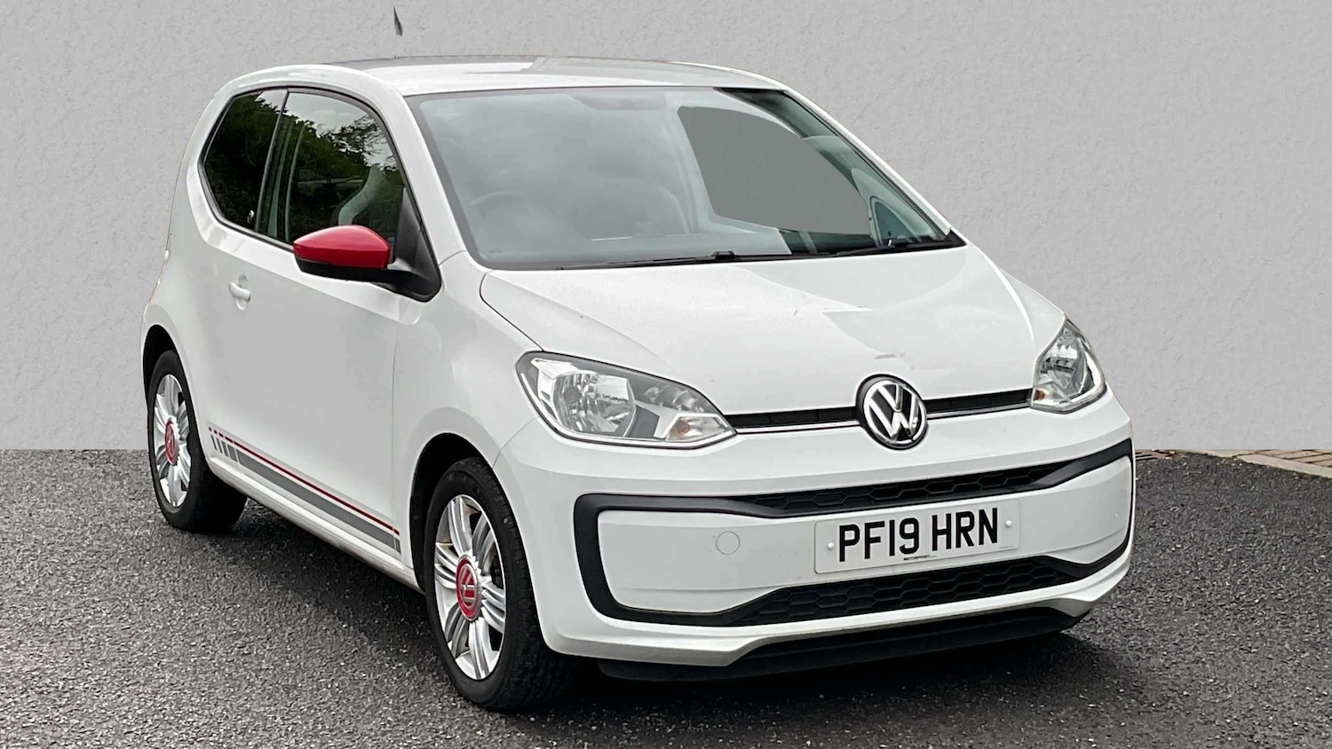 Used Volkswagen up! 2019 for sale - 76141915: Photo 1