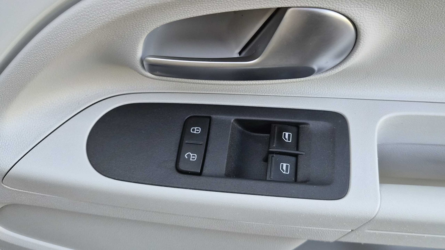 Used Volkswagen up! 2019 for sale - 76141915: Photo 13