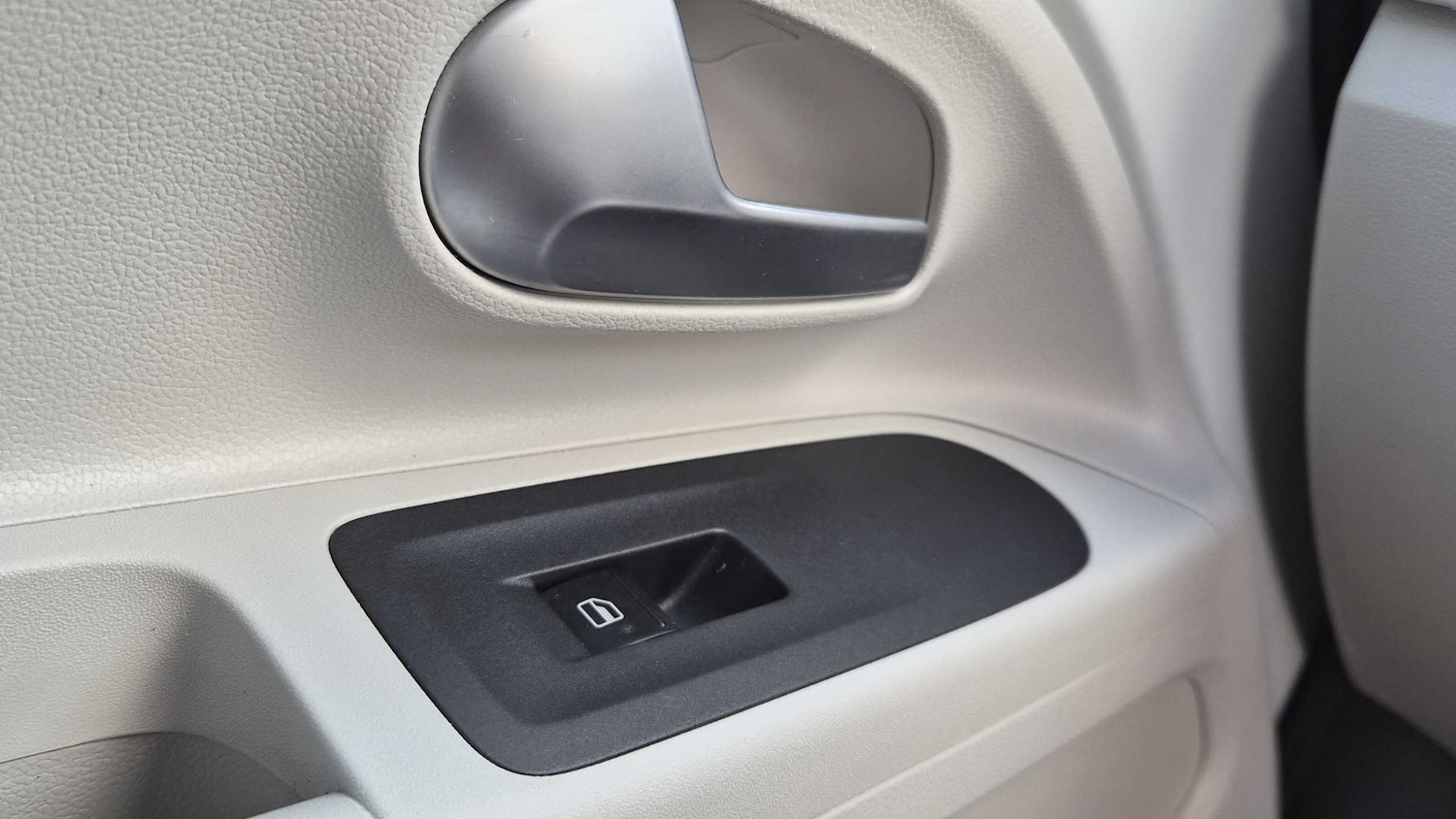 Used Volkswagen up! 2019 for sale - 76141915: Photo 17