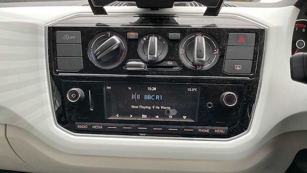 Used Volkswagen up! 2019 for sale - 76141915: Photo 7