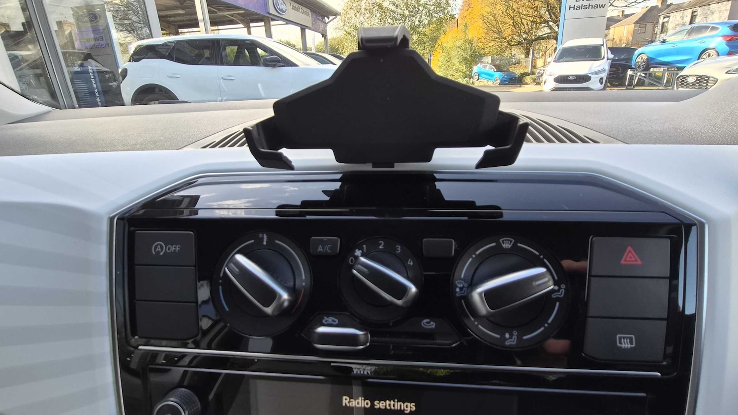 Used Volkswagen up! 2019 for sale - 76141915: Photo 9