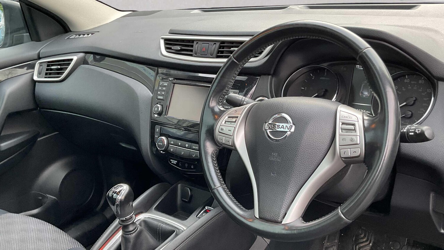 Used Nissan Qashqai 2015 for sale - 77308342: Photo 6