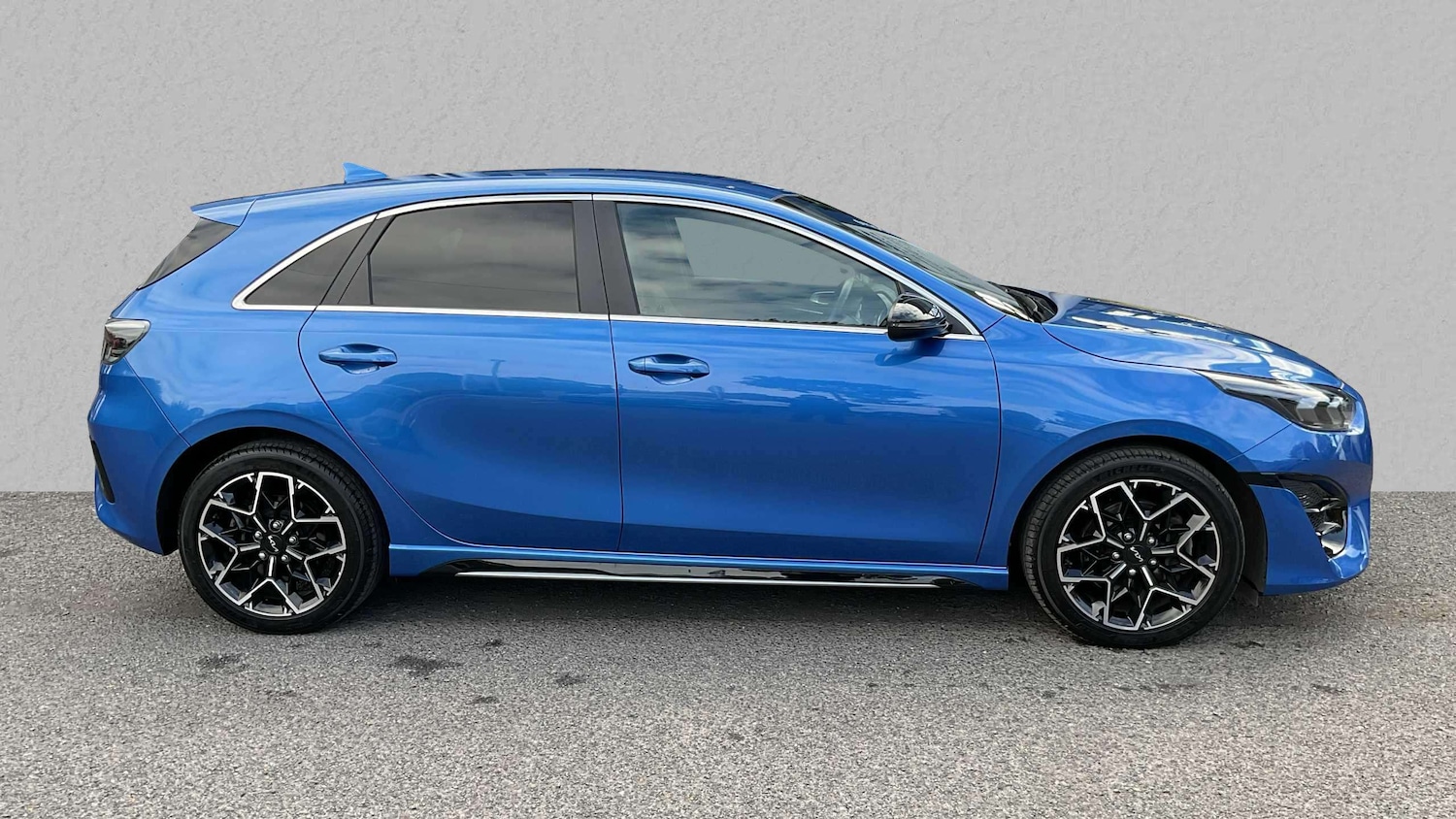 Used Kia Ceed 2023 for sale - 76096592: Photo 3