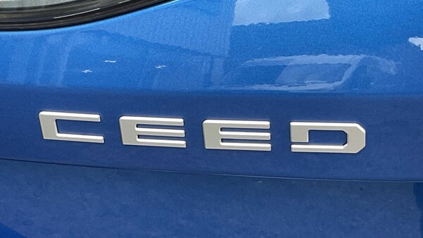 Used Kia Ceed 2023 for sale - 76096592: Photo 35