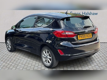 Used Ford Fiesta 2018 for sale - 79428696: Photo