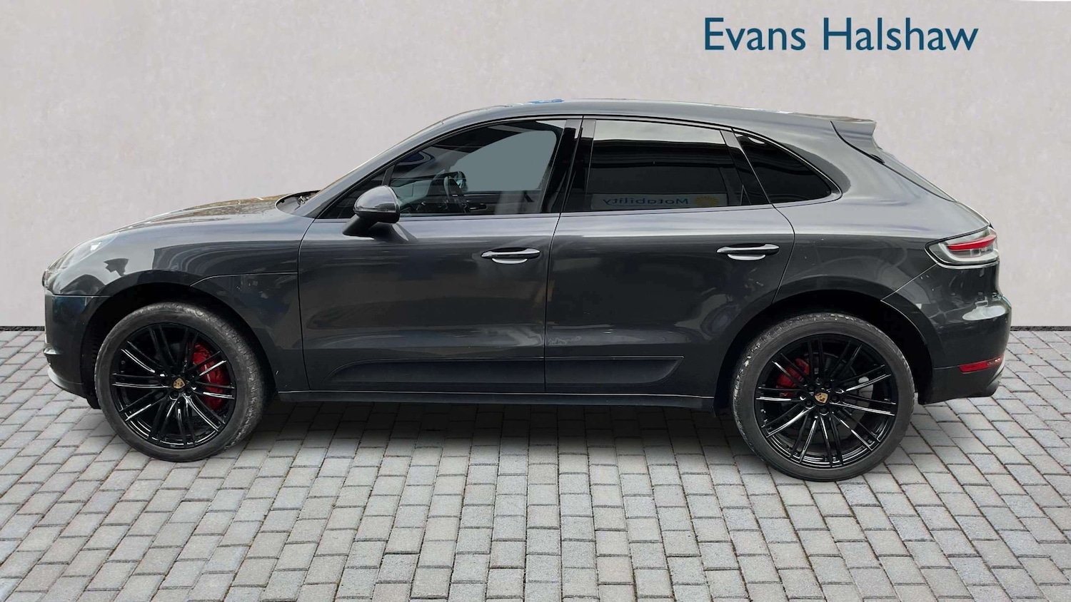 Used Porsche Macan 2019 for sale - 77686512: Photo 3