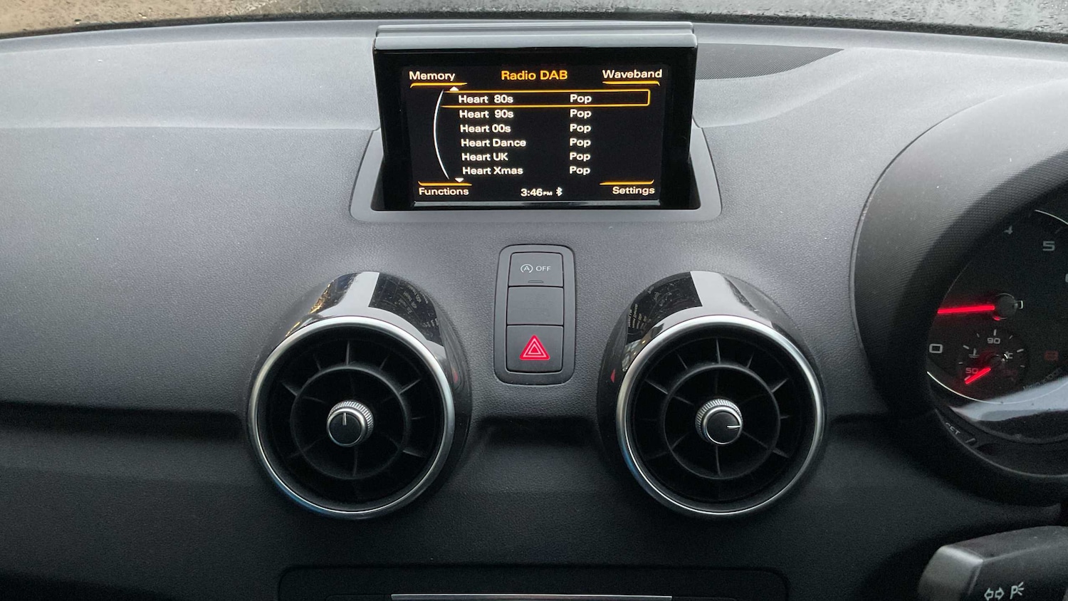 Used Audi A1 2015 for sale - 76789310: Photo 8