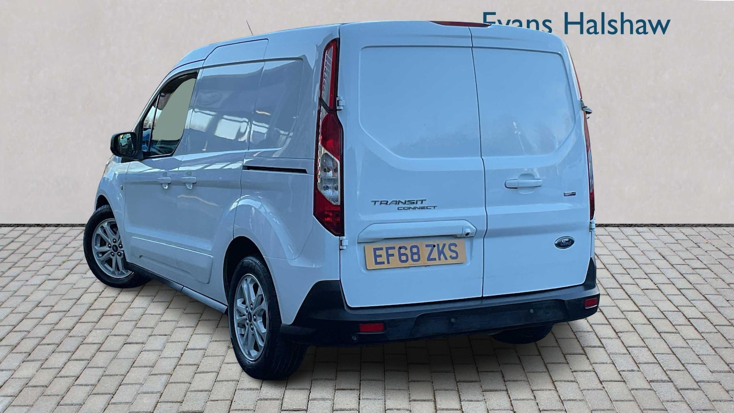 Used Ford Transit Connect 2018 for sale - 77842355: Photo 2