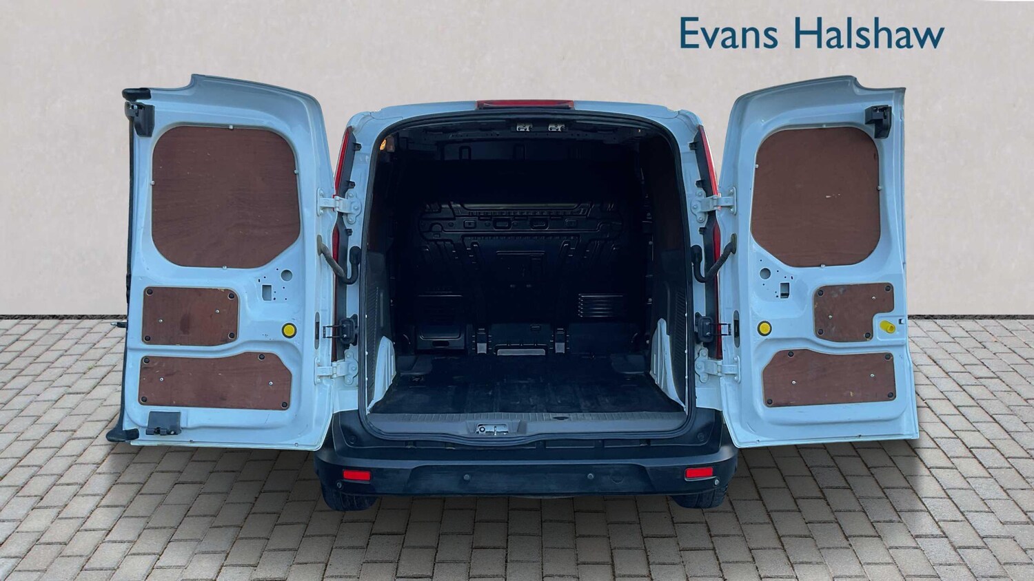 Used Ford Transit Connect 2018 for sale - 77842355: Photo 8