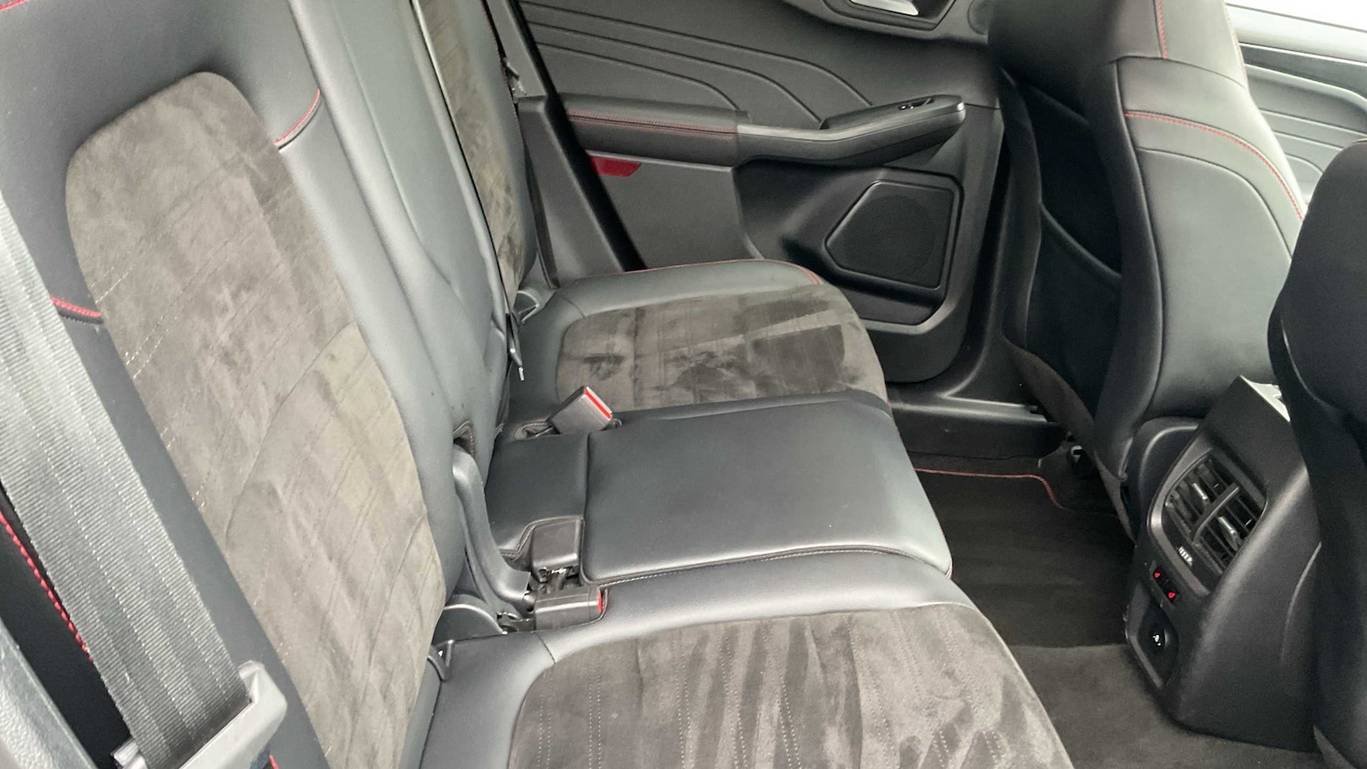 Used Ford Kuga 2023 for sale - 76401342: Photo 9