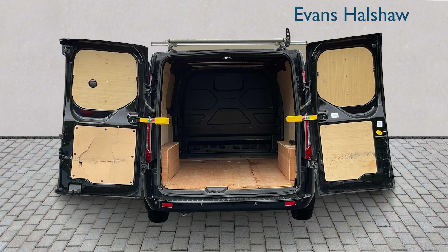 Used Ford Transit Custom 2022 for sale - 76272164: Photo 10