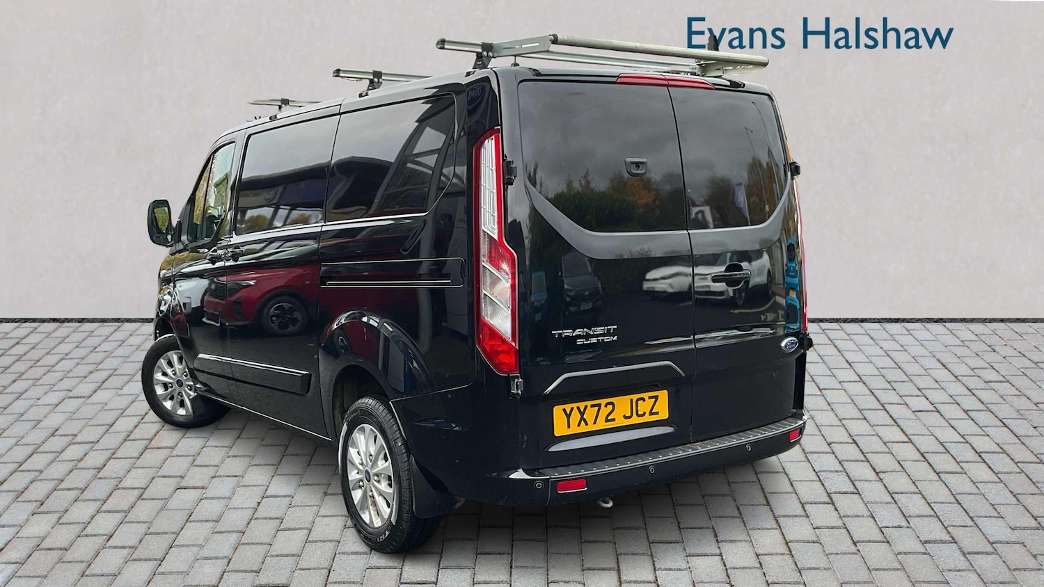 Used Ford Transit Custom 2022 for sale - 76272164: Photo 2