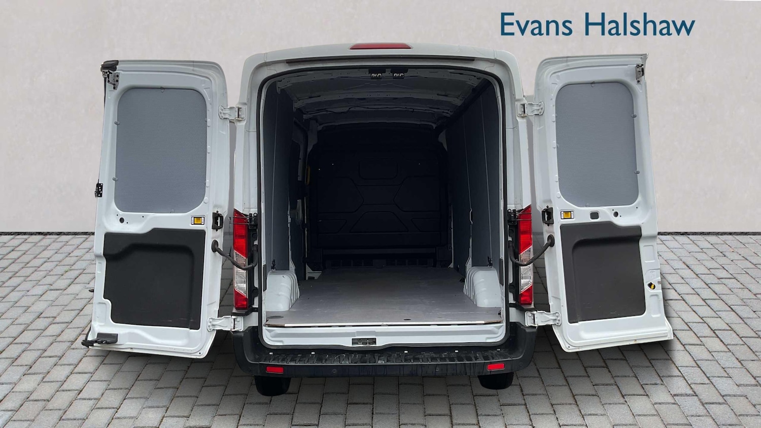 Used Ford Transit 2022 for sale - 77123345: Photo 11