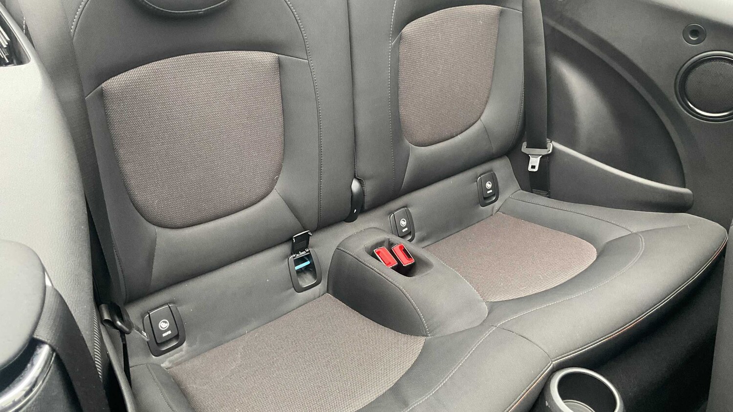 Used MINI Convertible 2019 for sale - 77270290: Photo 12