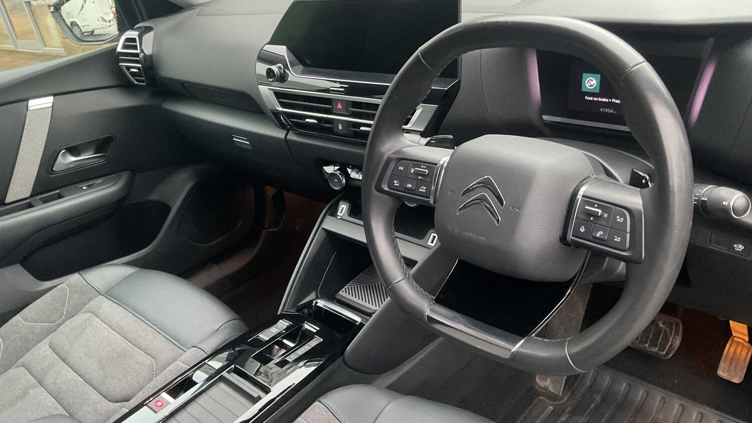 Used Citroen C4 2022 for sale - 77698889: Photo 8