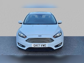 Used Ford Focus 2017 for sale - 76045233: Photo 4