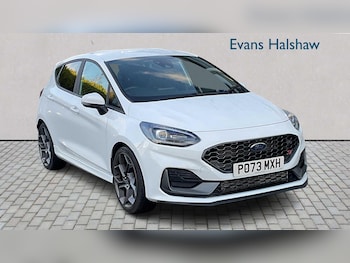 2023 - 1.5 EcoBoost ST-3 5dr