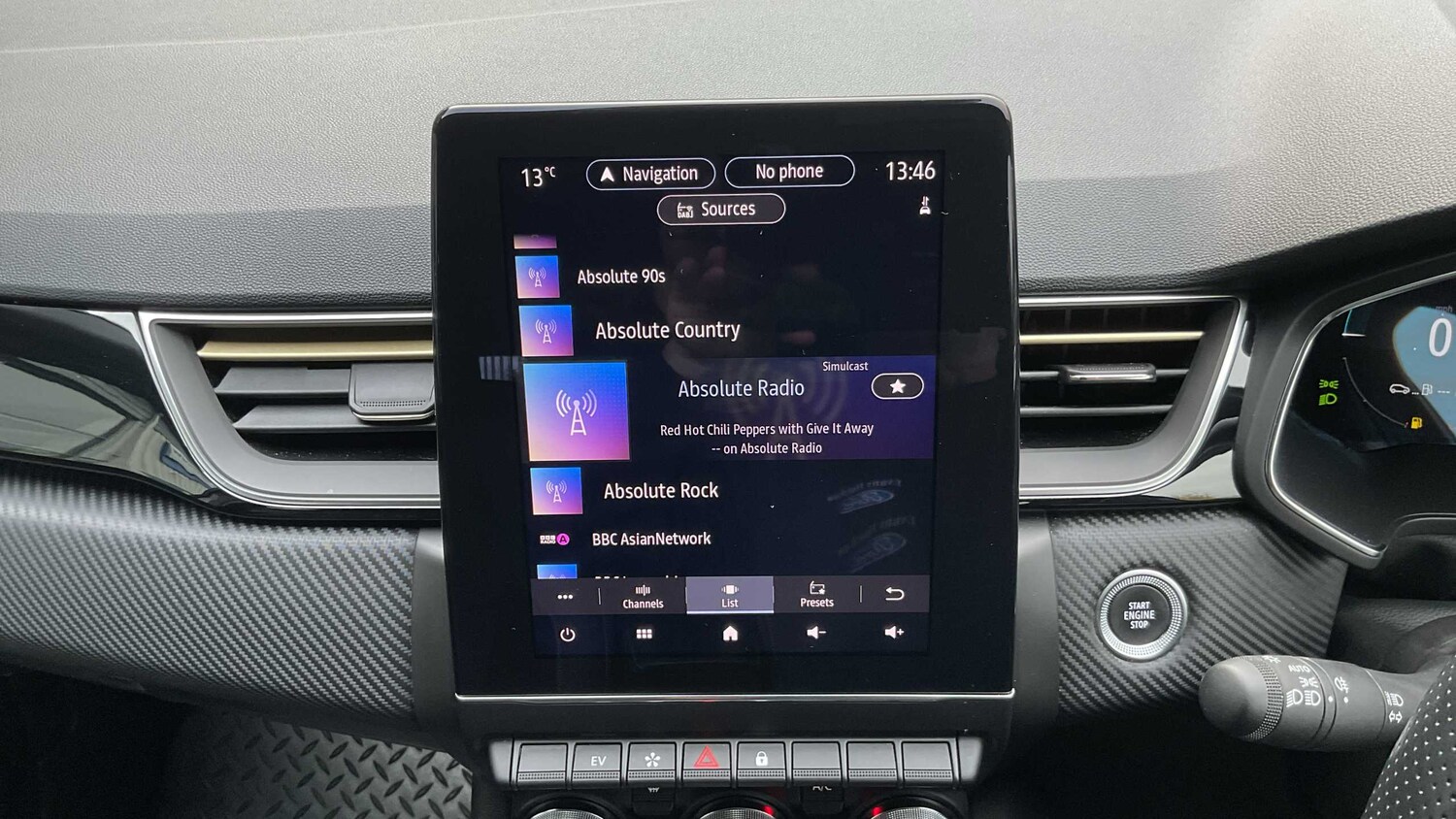 Used Renault Captur 2023 for sale - 76401430: Photo 18