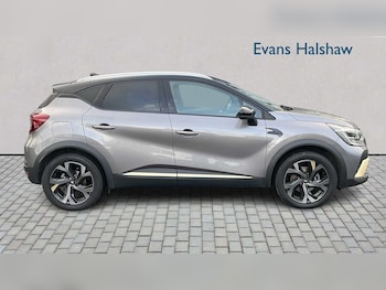 Used Renault Captur 2023 for sale - 76401430: Photo