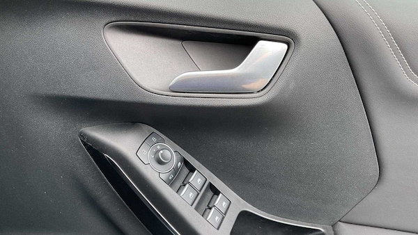 Used Ford Puma 2023 for sale - 75710893: Photo 28