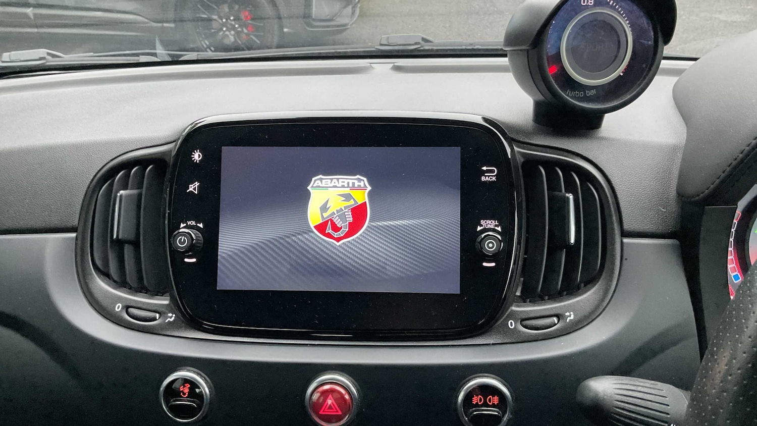 Used Abarth 595 2021 for sale - 77011069: Photo 8