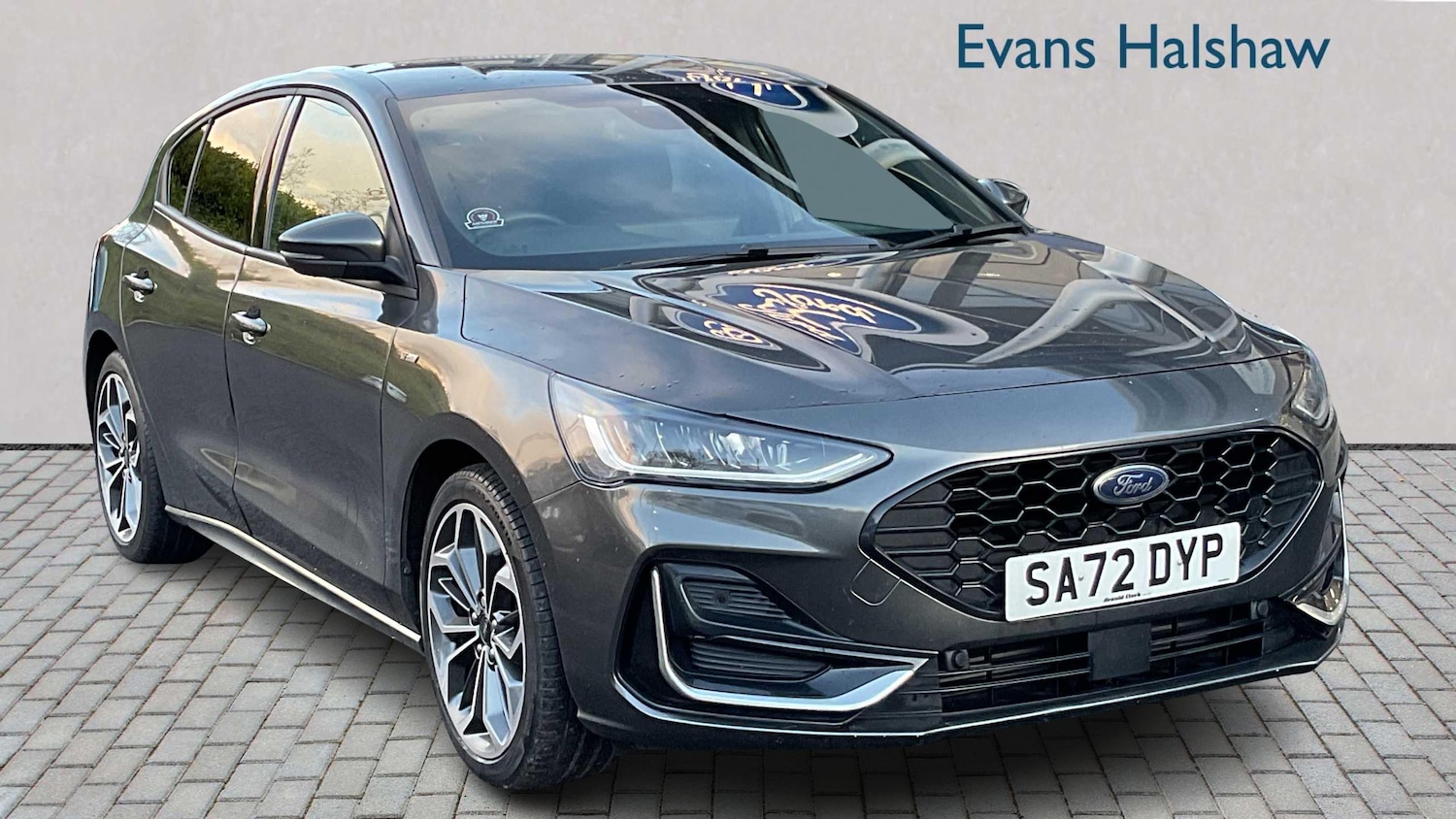 Used Ford Focus 2022 for sale - 76842864: Photo 1