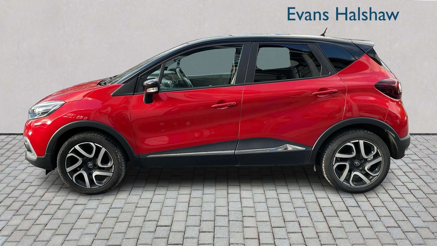 Used Renault Captur 2019 for sale - 77885994: Photo 3