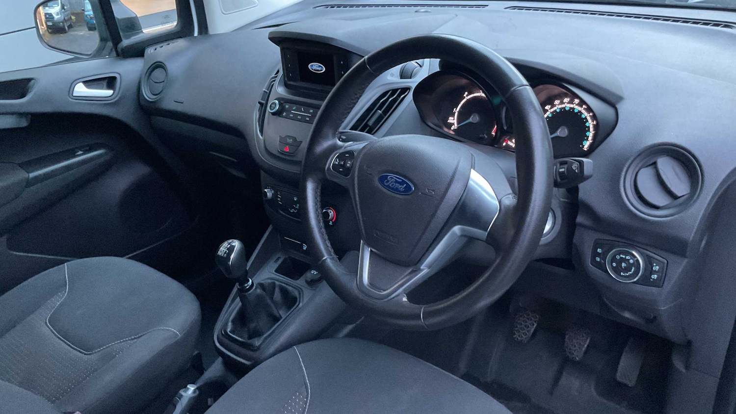 Used Ford Transit Courier 2022 for sale - 76916113: Photo 8