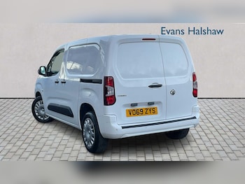 Used Vauxhall Combo 2019 for sale - 77044043: Photo