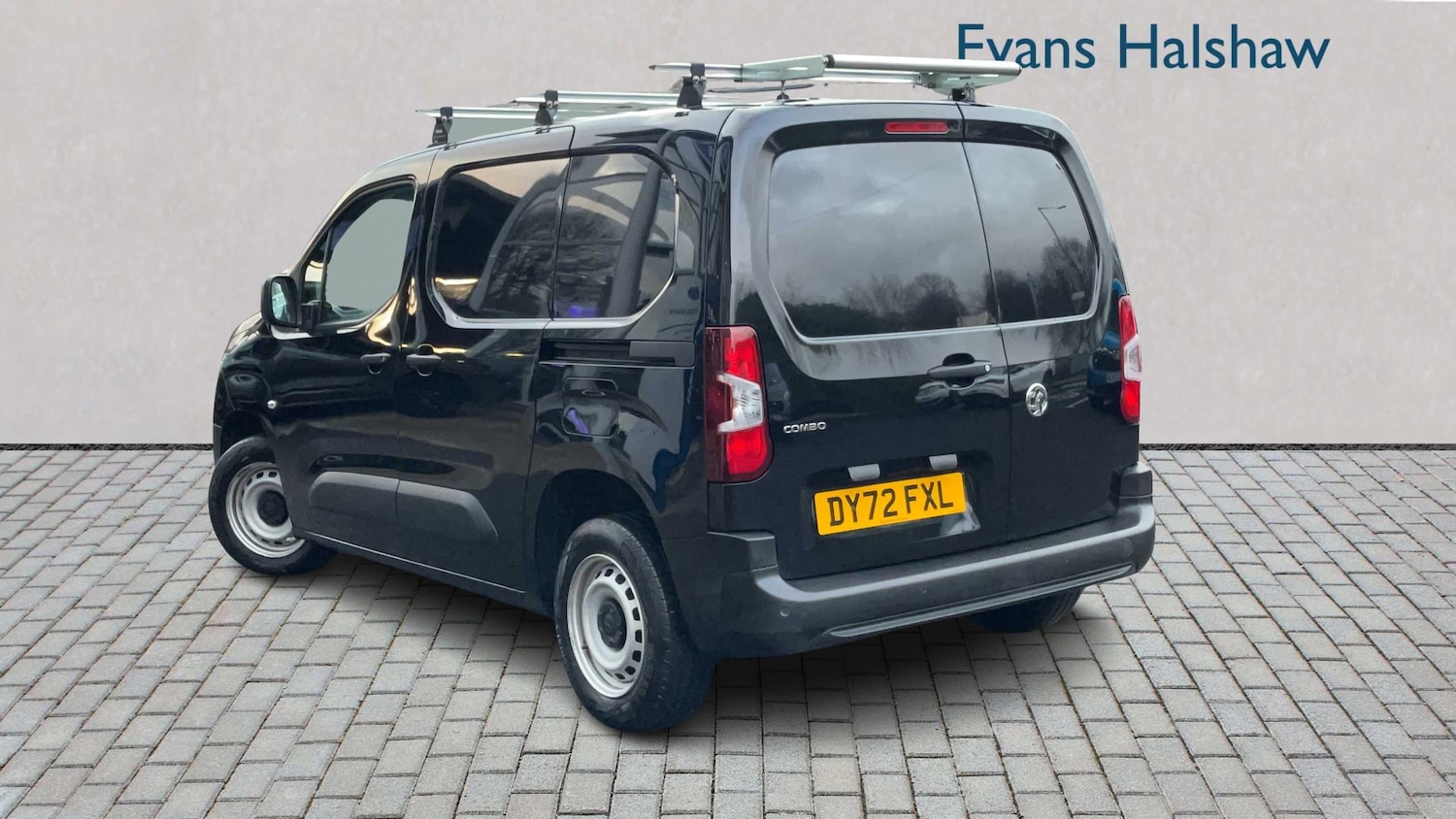 Used Vauxhall Combo 2022 for sale - 77093326: Photo 2