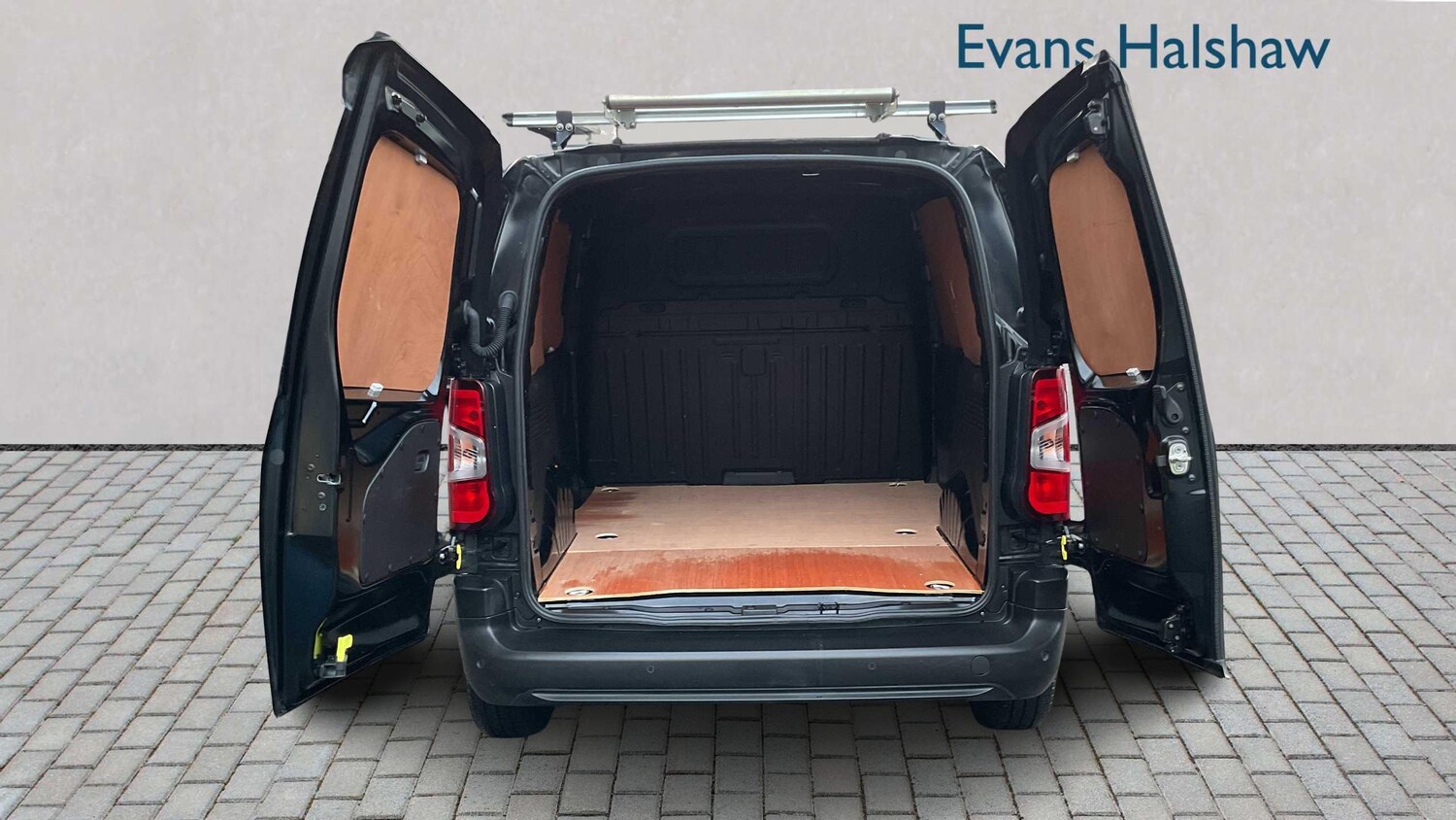 Used Vauxhall Combo 2022 for sale - 77093326: Photo 7