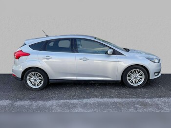 Used Ford Focus 2017 for sale - 75931097: Photo