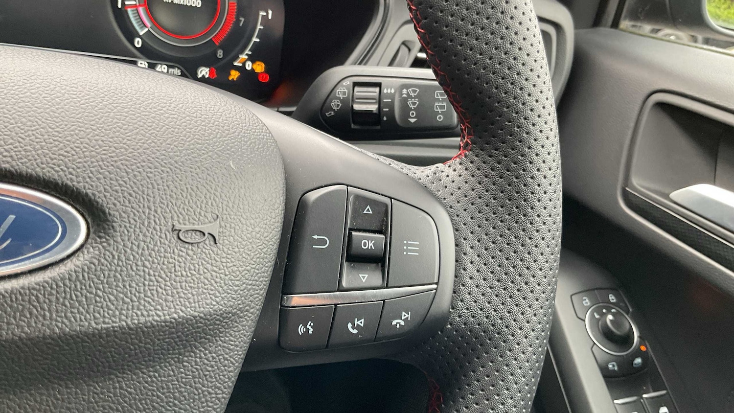 Used Ford Focus 2023 for sale - 76087872: Photo 26