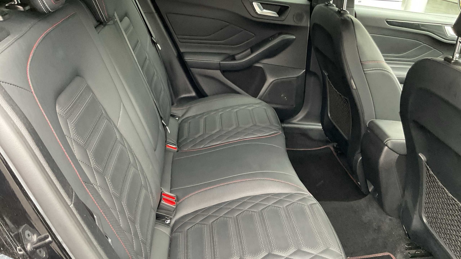 Used Ford Focus 2023 for sale - 76087872: Photo 9