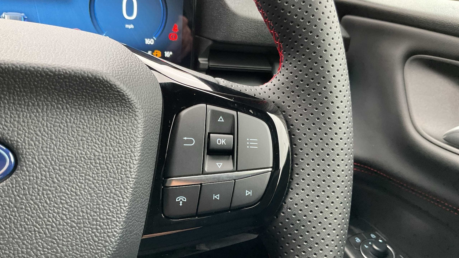 Used Ford Puma 2025 for sale - 77429060: Photo 24