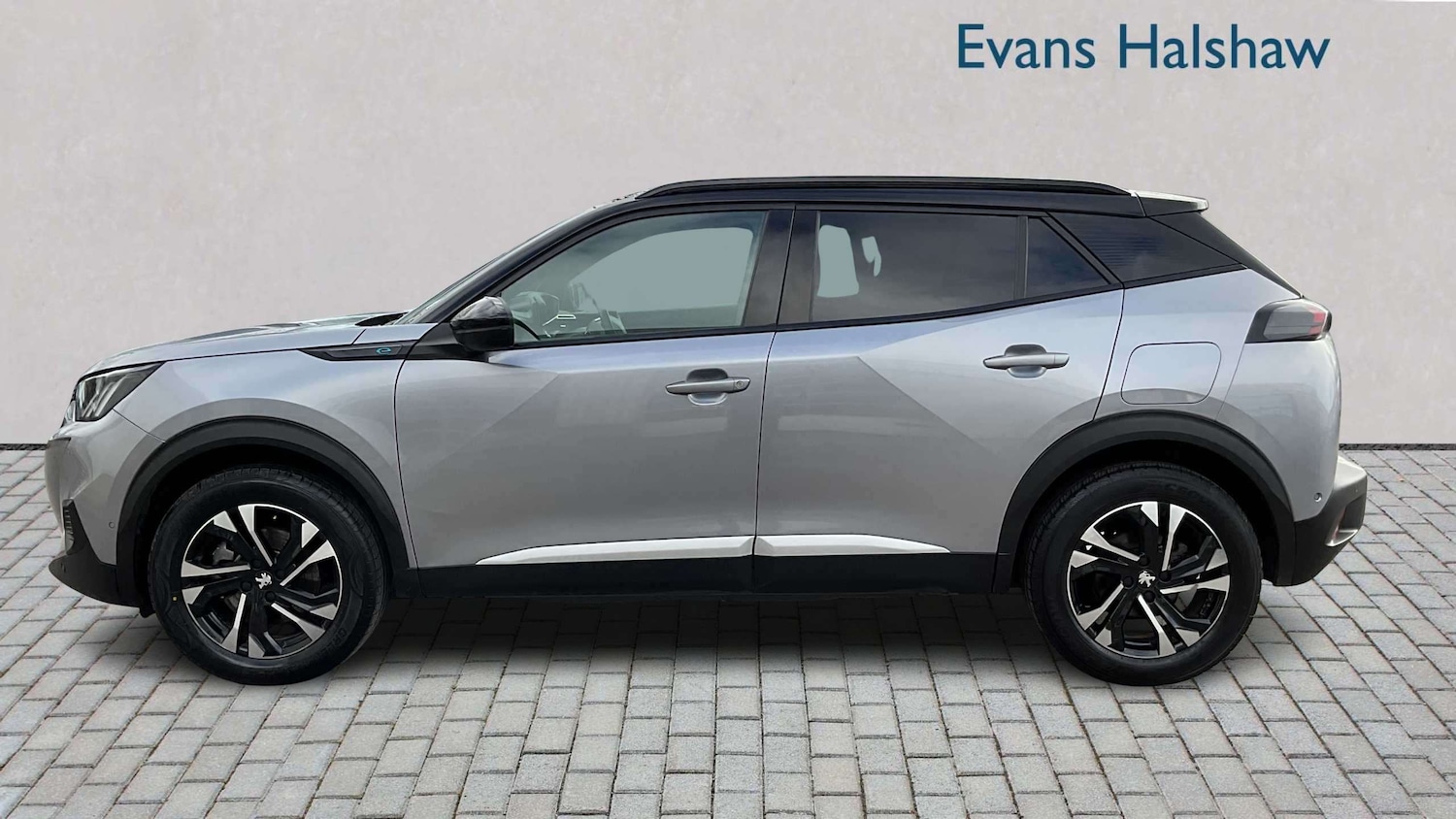 Used Peugeot 2008 2023 for sale - 78010537: Photo 3