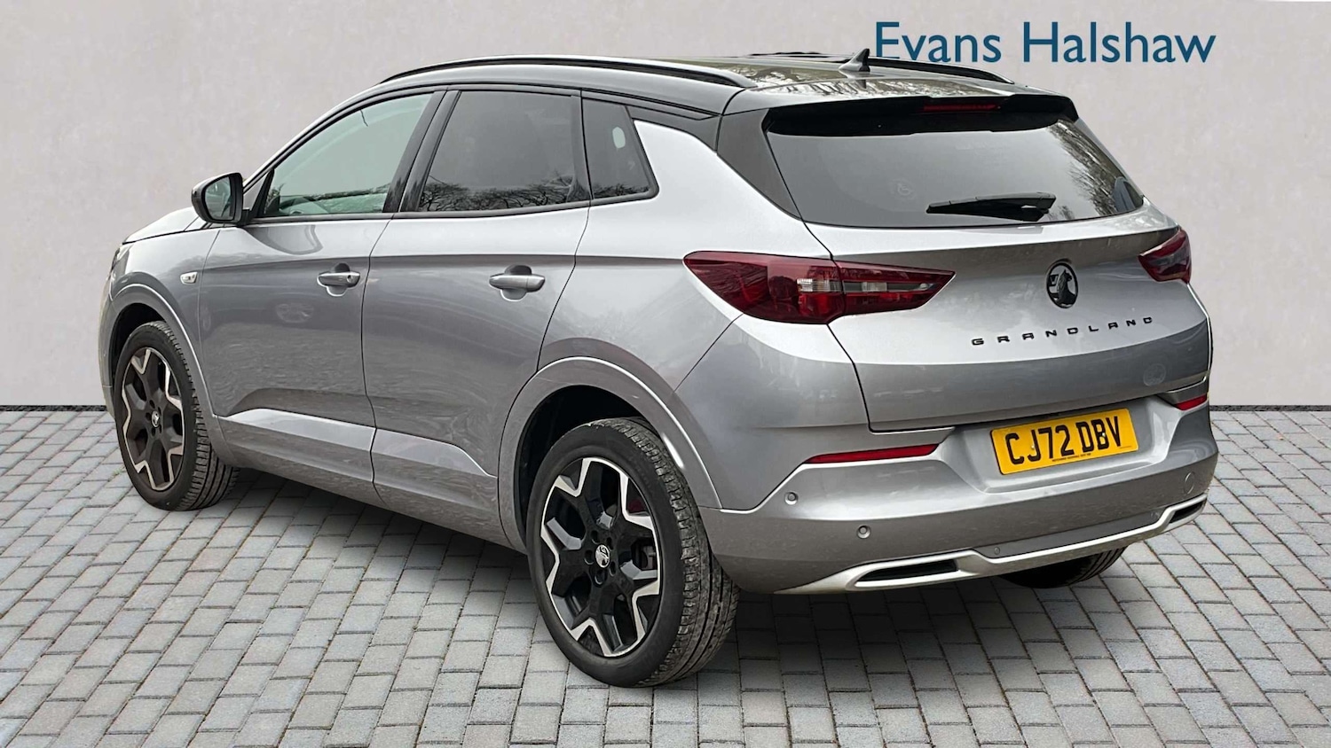 Used Vauxhall Grandland 2023 for sale - 78209006: Photo 2