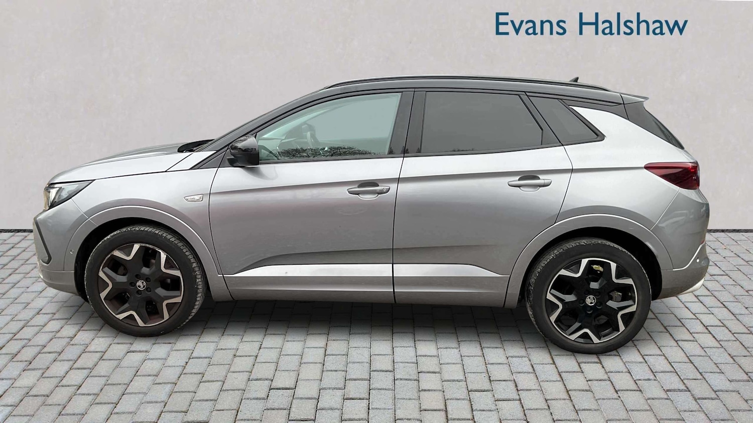 Used Vauxhall Grandland 2023 for sale - 78209006: Photo 3