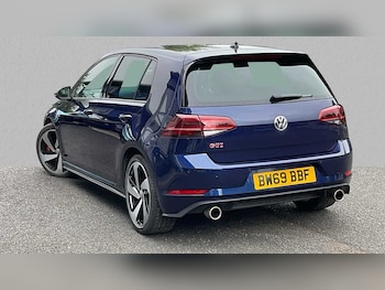 Used Volkswagen Golf 2019 for sale - 75317424: Photo