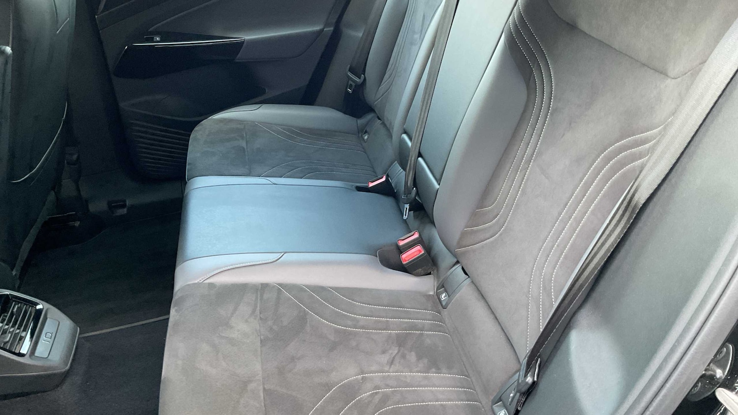 Used Volkswagen ID.4 2022 for sale - 76718132: Photo 17