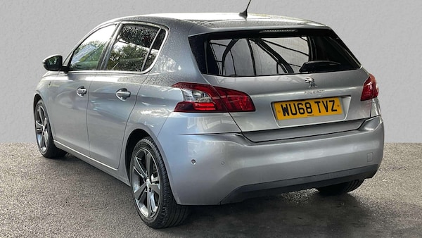 Used Peugeot 308 2018 for sale - 76016063: Photo 2