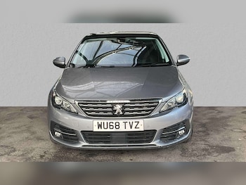 Used Peugeot 308 2018 for sale - 76016063: Photo