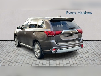 Used Mitsubishi Outlander 2018 for sale - 77219736: Photo