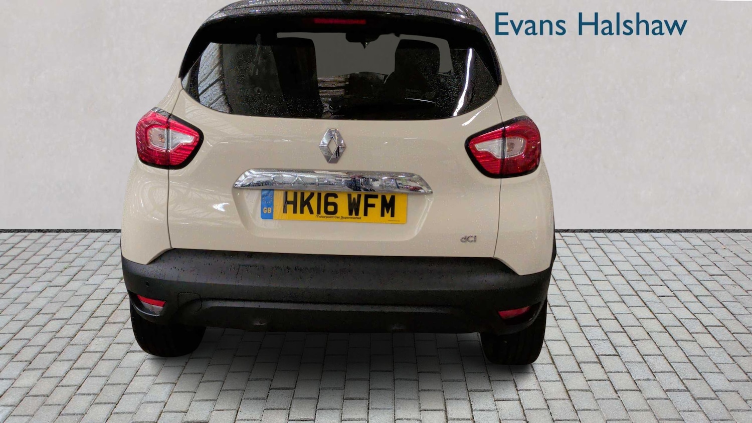Used Renault Captur 2016 for sale - 76390721: Photo 3
